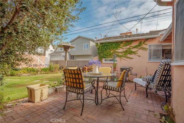 114 5th, Seal Beach, CA 90740