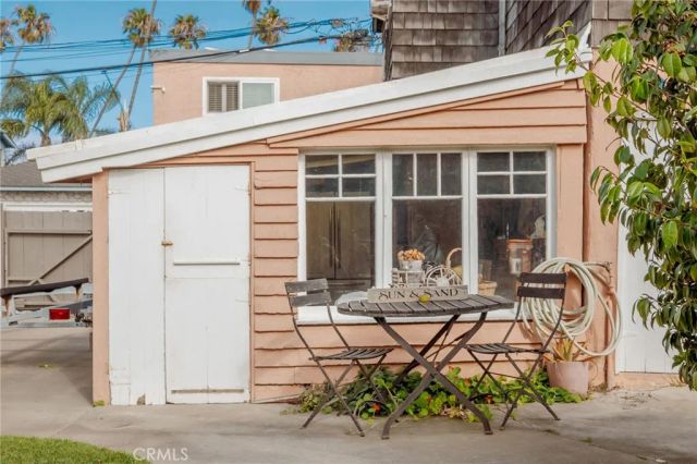 114 5th, Seal Beach, CA 90740