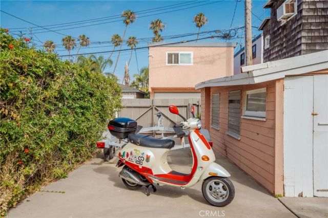 114 5th, Seal Beach, CA 90740