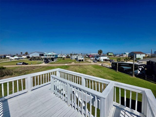 325 Texas Street, Freeport, TX 77541