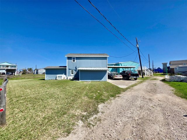 325 Texas Street, Freeport, TX 77541