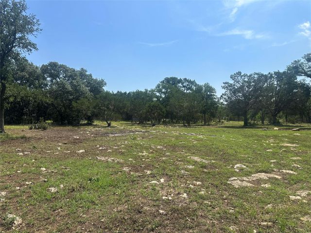 543 Narrows RD, Blanco, TX 78606