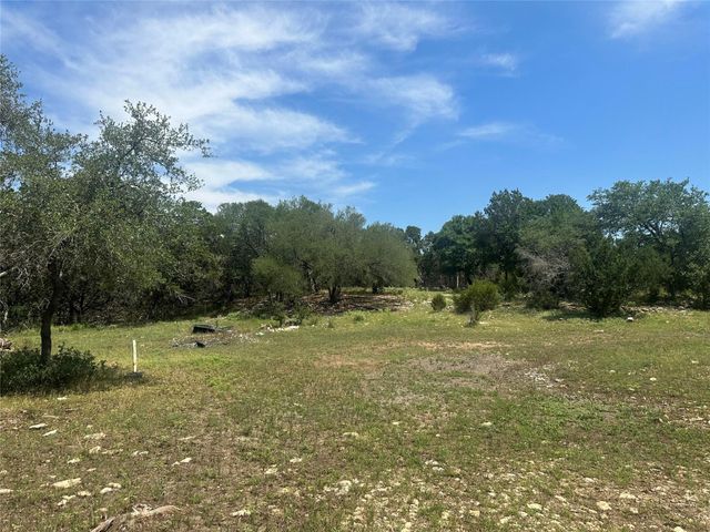 543 Narrows RD, Blanco, TX 78606