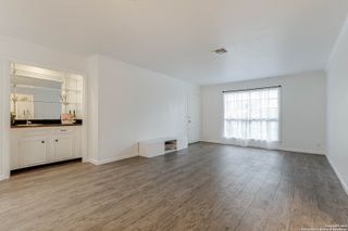 7926 Broadway Apt 101, San Antonio, TX 78209