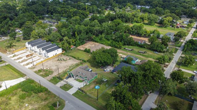9409 Irby Lot 2, Houston, TX 77088