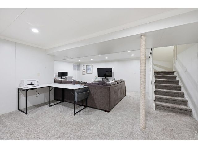 2598 S Vaughn Way #B, Aurora, CO 80014