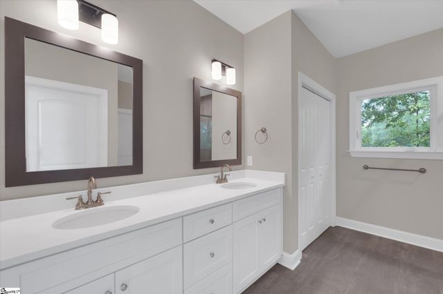170 Stewart Lake Road, Pelzer, SC 29669