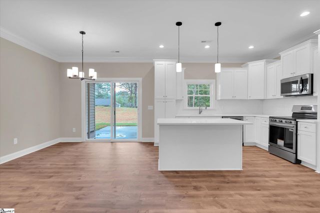 170 Stewart Lake Road, Pelzer, SC 29669
