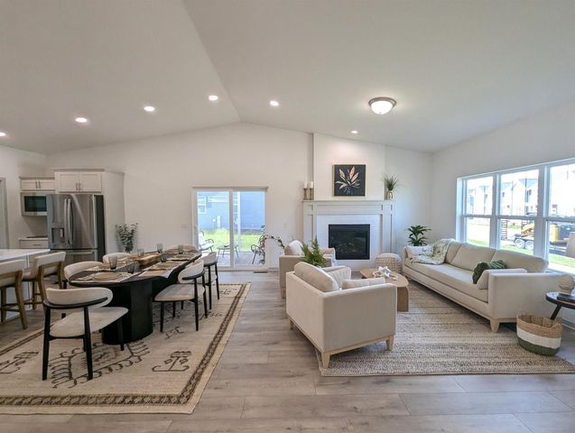 6679 Redpoll Road, Middleton, WI 53562