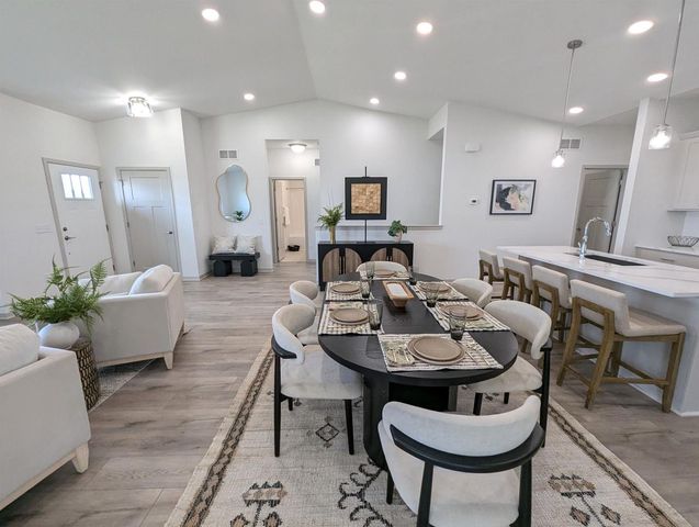 6679 Redpoll Road, Middleton, WI 53562
