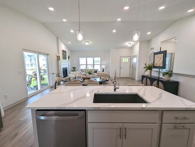 6679 Redpoll Road, Middleton, WI 53562