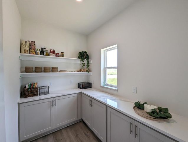 6679 Redpoll Road, Middleton, WI 53562