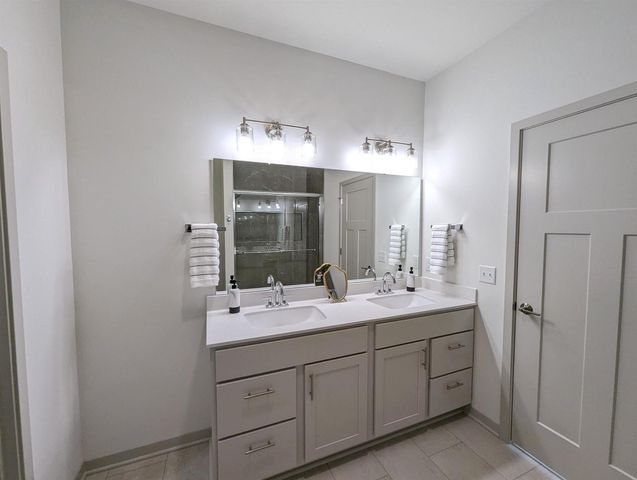 6679 Redpoll Road, Middleton, WI 53562