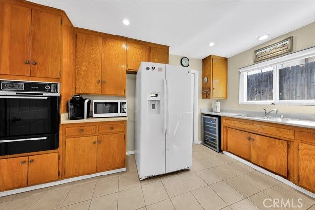 2242 Rainbow Ridge, Corona, CA 92882