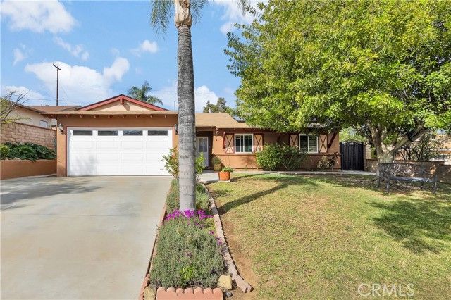 2242 Rainbow Ridge, Corona, CA 92882