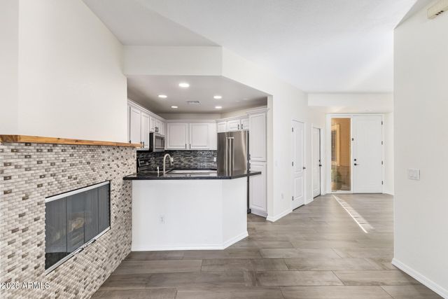 7887 N 16TH Street 123, Phoenix, AZ 85020