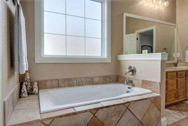 922 N Ridgemont Road, Republic, MO 65738