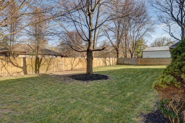 922 N Ridgemont Road, Republic, MO 65738