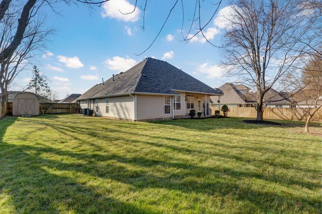 922 N Ridgemont Road, Republic, MO 65738
