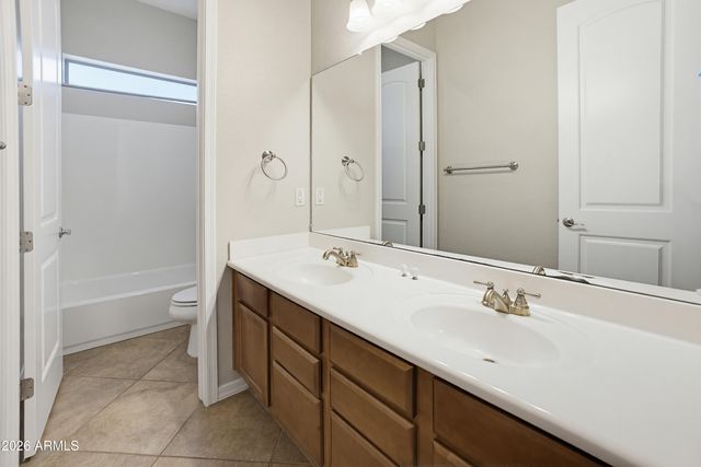 1735 W ALOE VERA Drive, Phoenix, AZ 85085