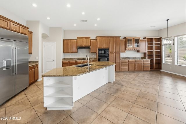 1735 W ALOE VERA Drive, Phoenix, AZ 85085