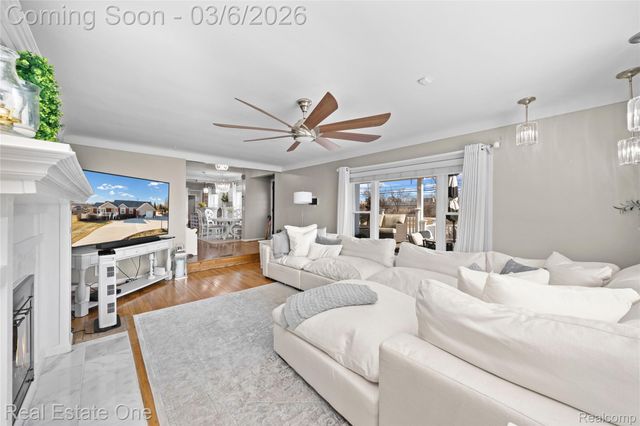 38233 Little Mack Avenue, Clinton Charter Township, MI 48036