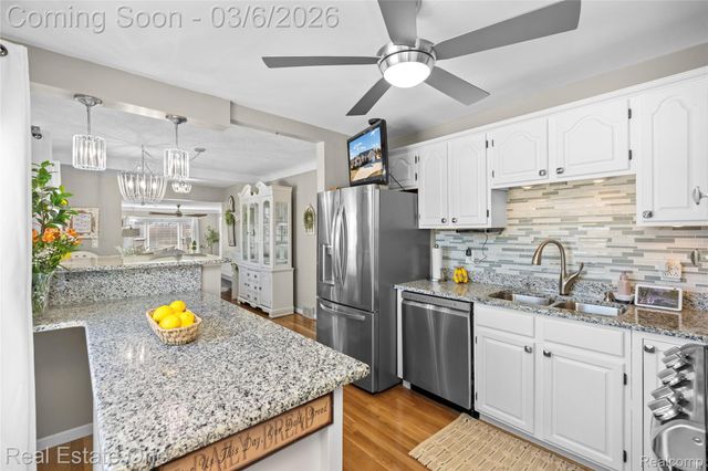 38233 Little Mack Avenue, Clinton Charter Township, MI 48036