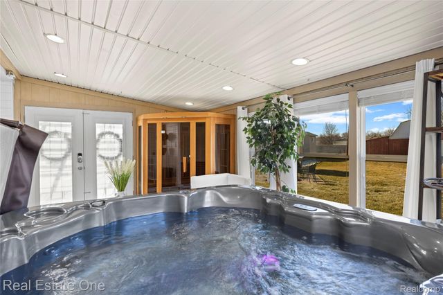 38233 Little Mack Avenue, Clinton Charter Township, MI 48036