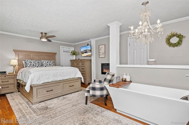 38233 Little Mack Avenue, Clinton Charter Township, MI 48036