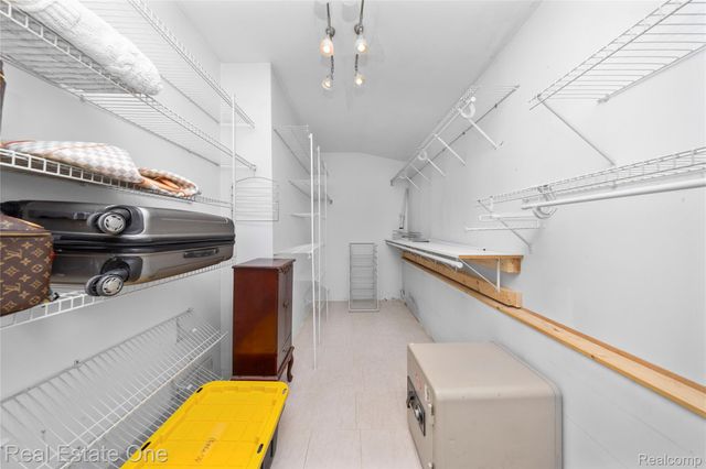 38233 Little Mack Avenue, Clinton Charter Township, MI 48036