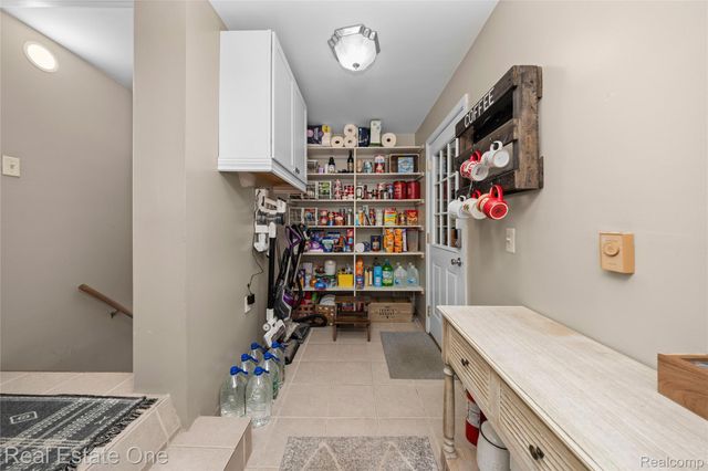 38233 Little Mack Avenue, Clinton Charter Township, MI 48036