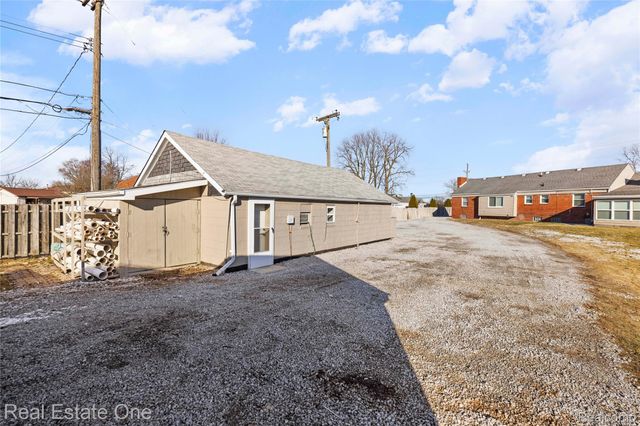 38233 Little Mack Avenue, Clinton Charter Township, MI 48036