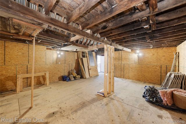 38233 Little Mack Avenue, Clinton Charter Township, MI 48036