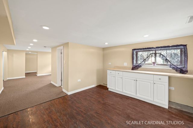 115 S Michigan Avenue, Villa Park, IL 60181