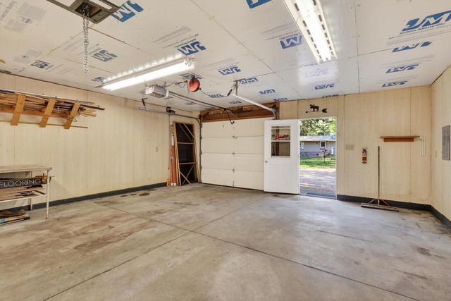 1661 ASPEN AVENUE, Nekoosa, WI 54457