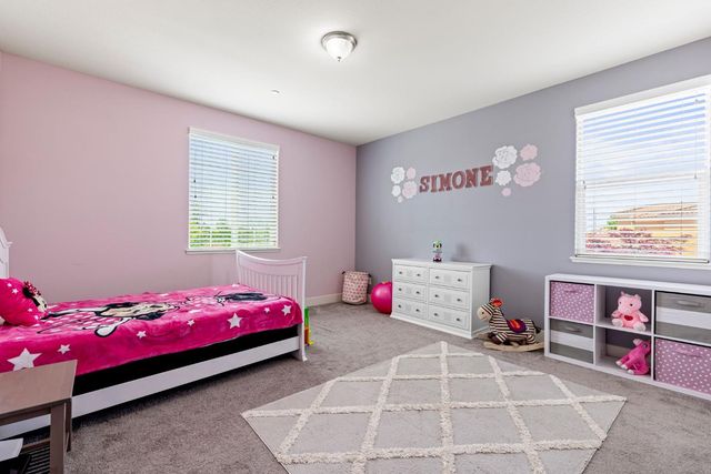 526 Lentini Way, Sacramento, CA 95834