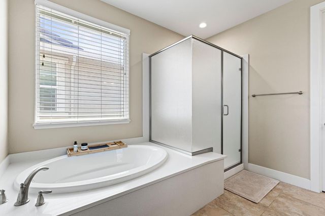 526 Lentini Way, Sacramento, CA 95834