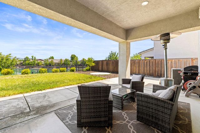 526 Lentini Way, Sacramento, CA 95834