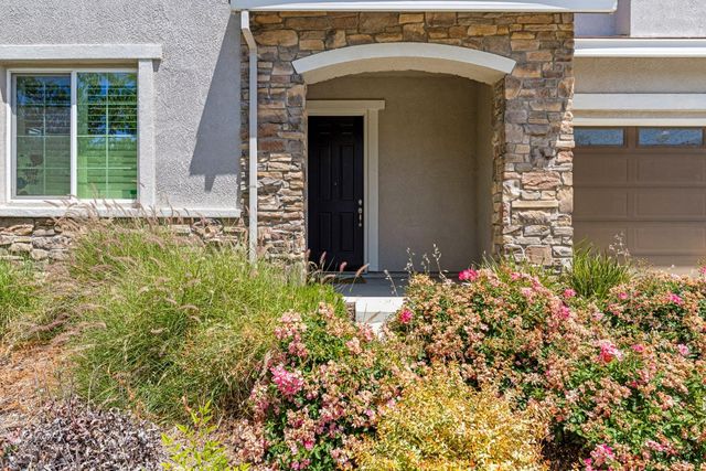 526 Lentini Way, Sacramento, CA 95834