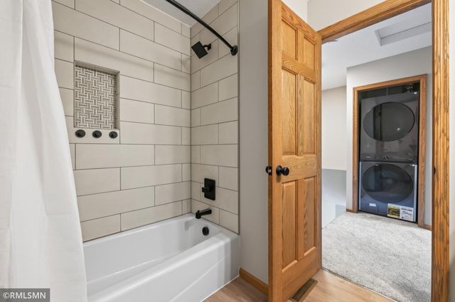 89 126th Lane NW, Coon Rapids, MN 55448