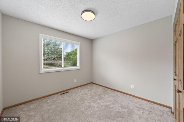 89 126th Lane NW, Coon Rapids, MN 55448
