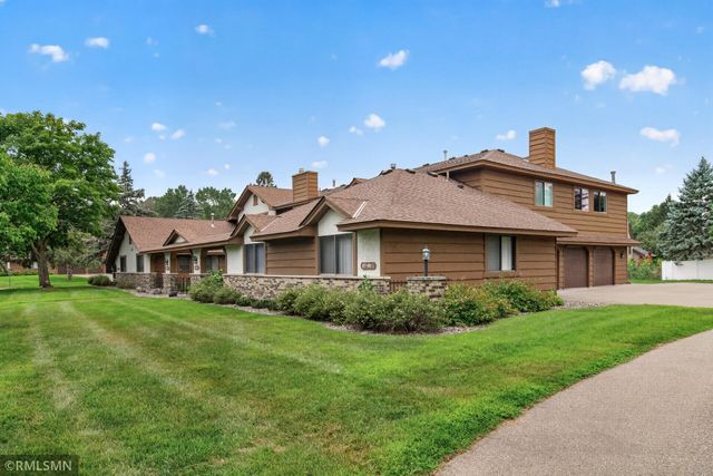89 126th Lane NW, Coon Rapids, MN 55448