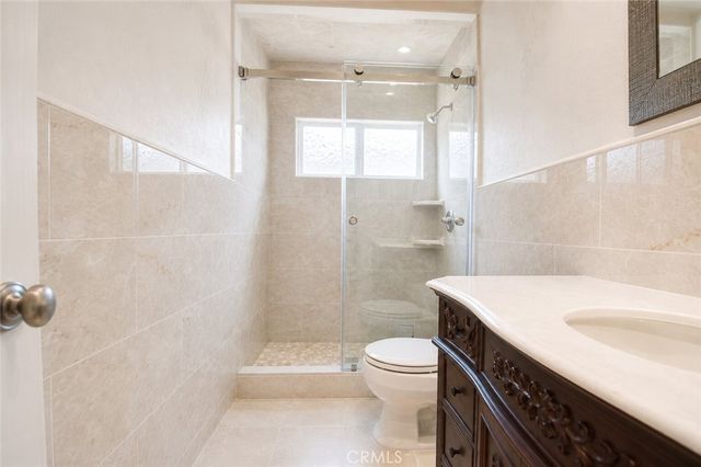 1122 S Peregrine, Anaheim, CA 92806