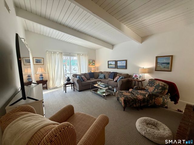 85 Ledgebrook Drive 85, Norwalk, CT 06854