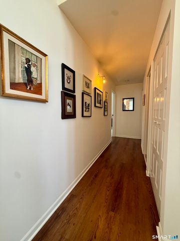 85 Ledgebrook Drive 85, Norwalk, CT 06854