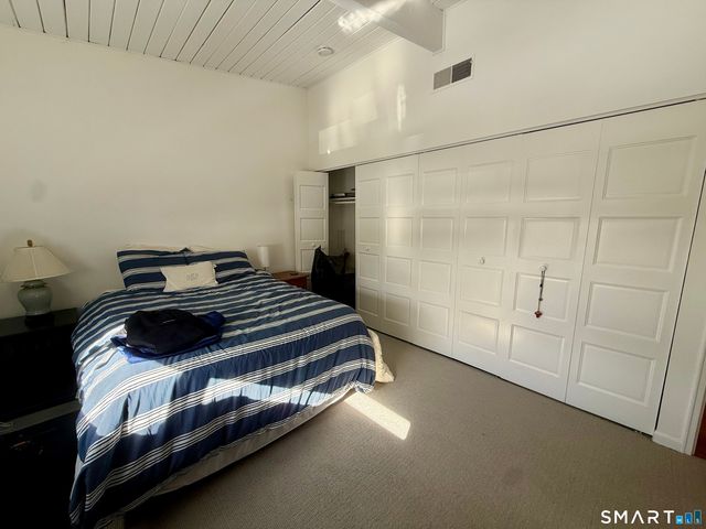 85 Ledgebrook Drive 85, Norwalk, CT 06854