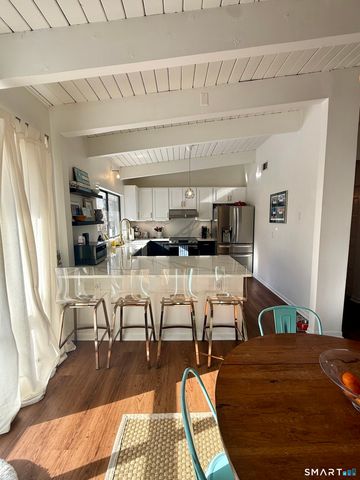 85 Ledgebrook Drive 85, Norwalk, CT 06854