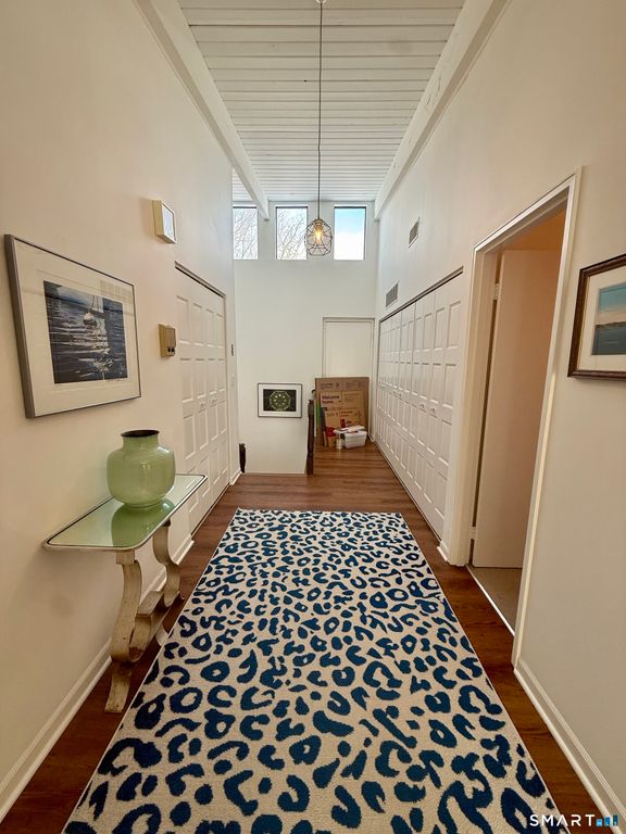 85 Ledgebrook Drive 85, Norwalk, CT 06854