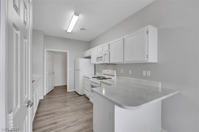 496 Baby Eagle, Henderson, NV 89012
