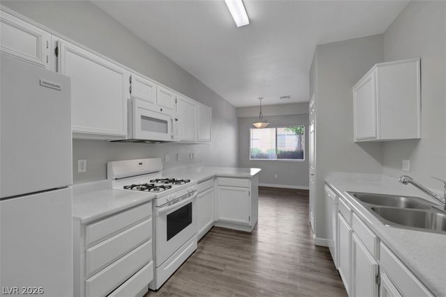 496 Baby Eagle, Henderson, NV 89012